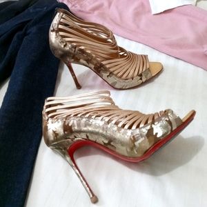 Louboutin Woman Shoes 7.5/37.5